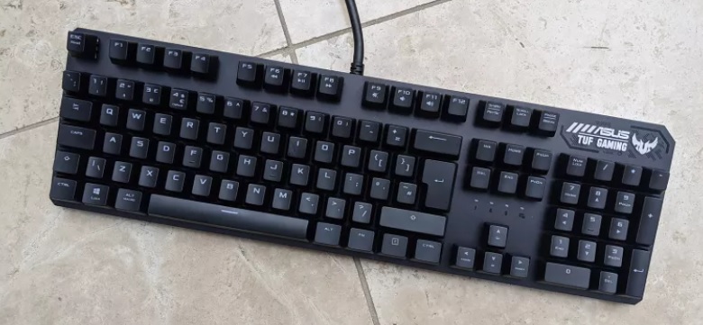 asus gaming tastature